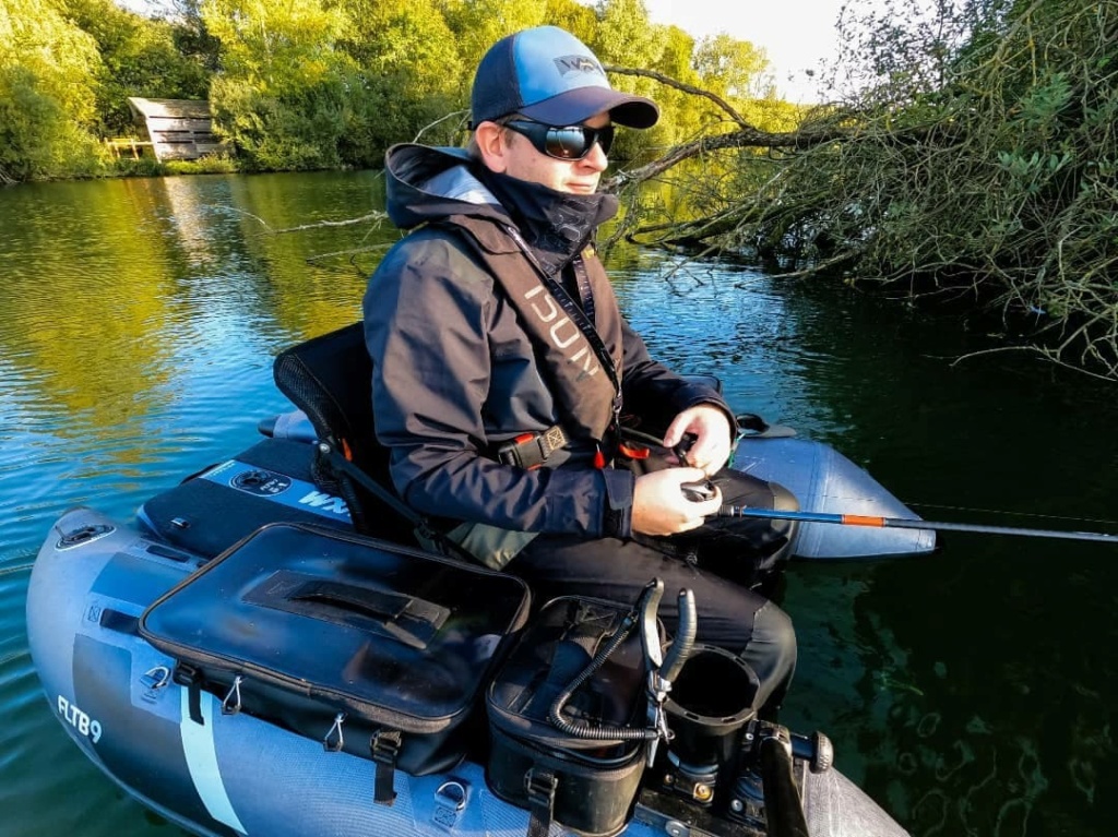 FISHING FLOAT TUBE FLTB-9 THAT CAN BE MOTORISED