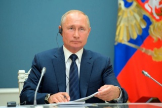 Poetin kondigt totale onafhankelijkheid aan van 'Rothschild-gecontroleerde' Amerikaanse dollar. Downlo10