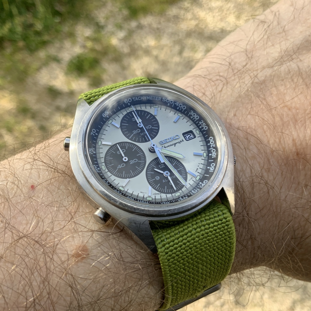 seiko - Feu de SEIKO Chronograph 7T32 - Page 2 E844b210