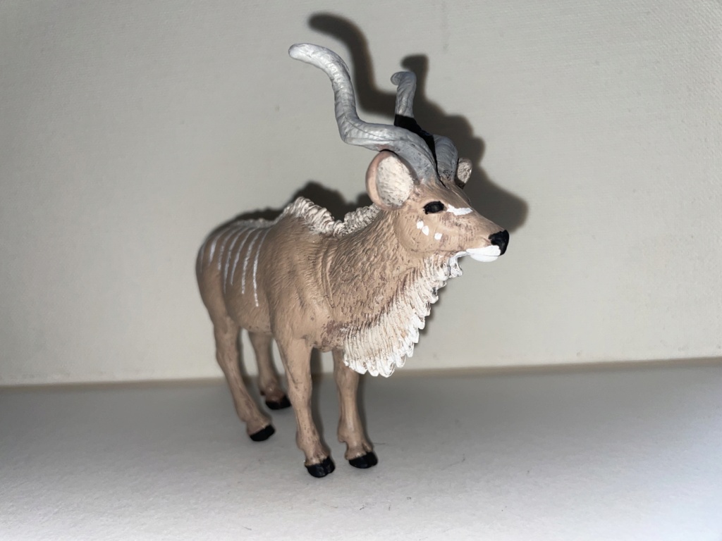 Schleich kudu repaint on rare figure!!  38dac510