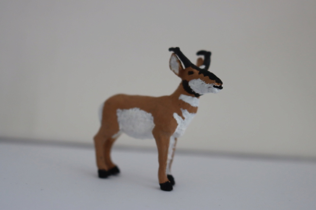 Mini pronghorn antelope repaint  D00ce010