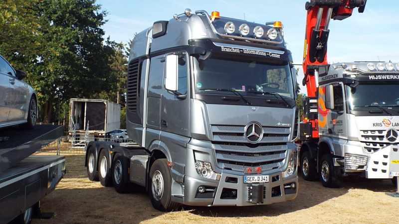 actros mp4 - Page 11 Dsc12874