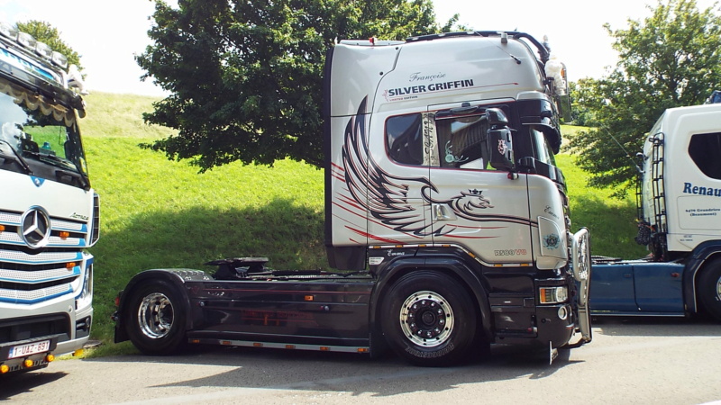 SCANIA limited edition "SILVER GRIFFIN" Dsc19159