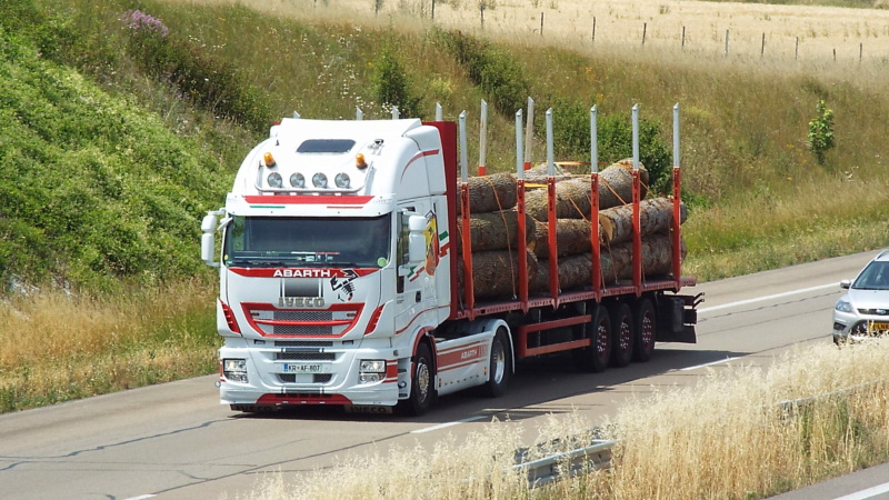 STRALIS XP Dsc20302