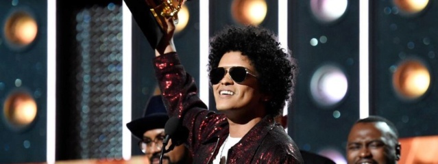 Bruno Mars  Https_10