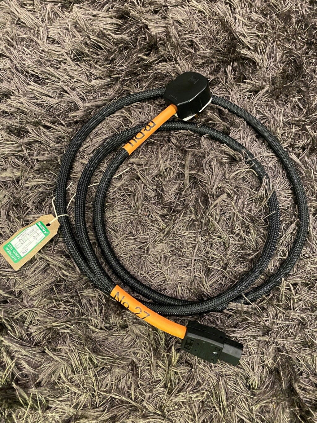 MCRU No.27 power cords for Naim Mcro_n12