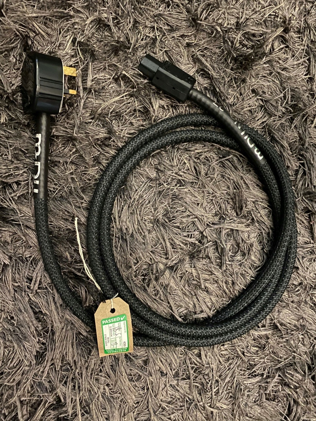 MCRU No.27 power cord for Naim (Sold) Mcru_n10