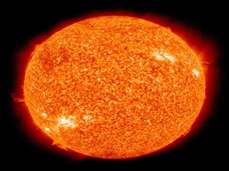 علماء يحذرون من أضخم التوهجات الشمسية  Aa1dxi10