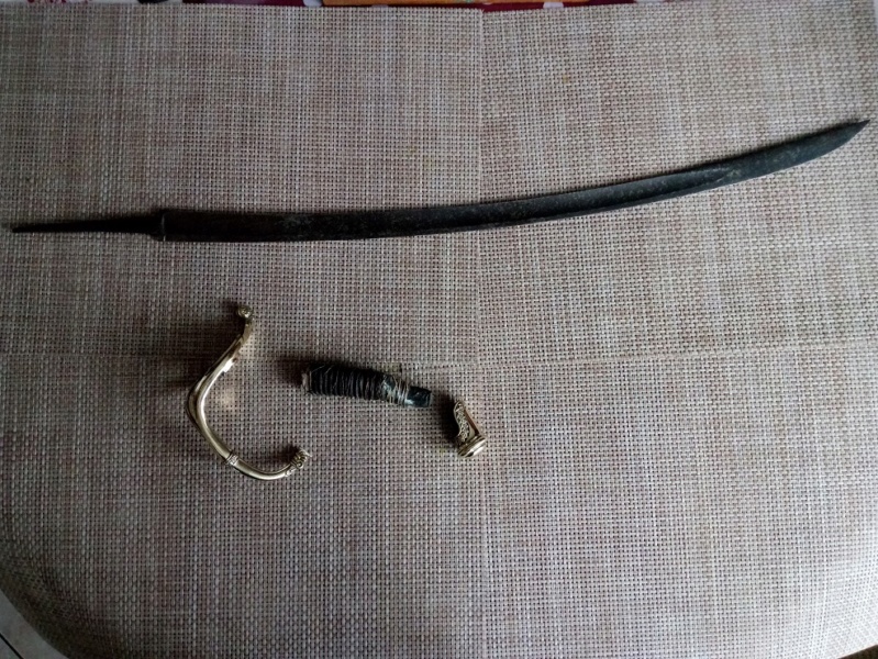 identification + questions: sabre modèle 1821 ??? Img_2024
