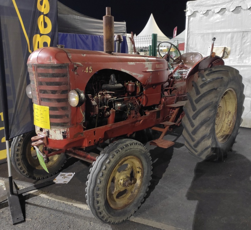 Tracteurs agricoles anciens  - Page 9 Img_4372