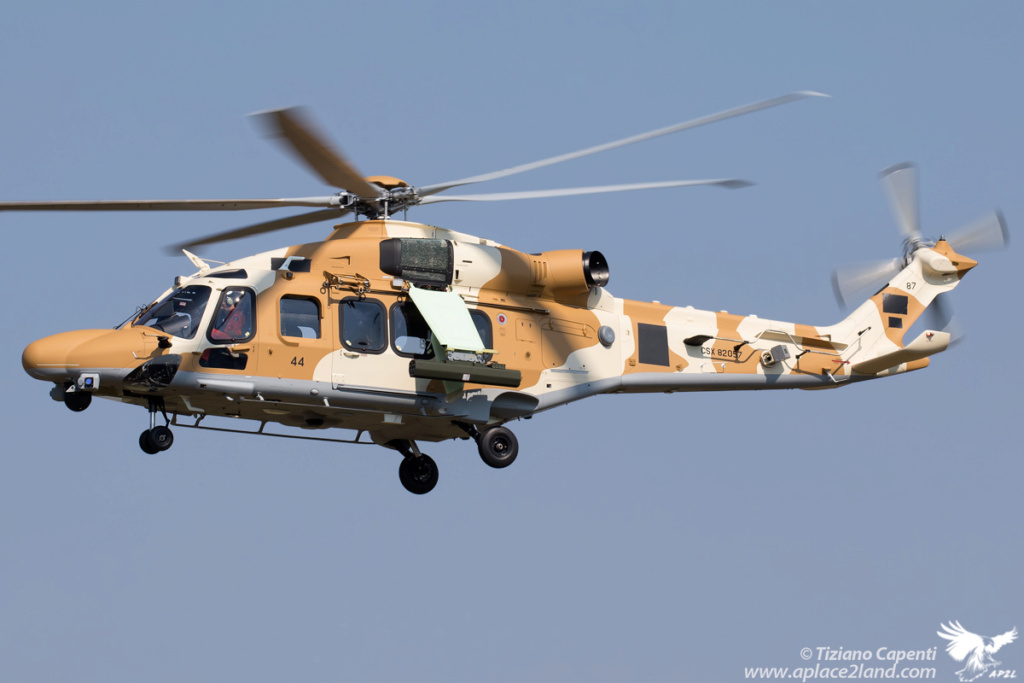 لماذا ظهرت مروحيات AW149 المصرية بتموهين مختلفين؟ Egypt_10