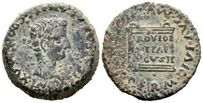 Italica. As. Cabeza de Tiberio a derecha TI CAESAR AVGVSTVS PON MAX IMP/ Altar con texto PROVIDE NTIAE AVGVSTI, alr. MUNIC ITALIC PERM DIVI AVG. Emisiones a nombre de Tiberio, 14-37 dc. ACIP 3333 75183715