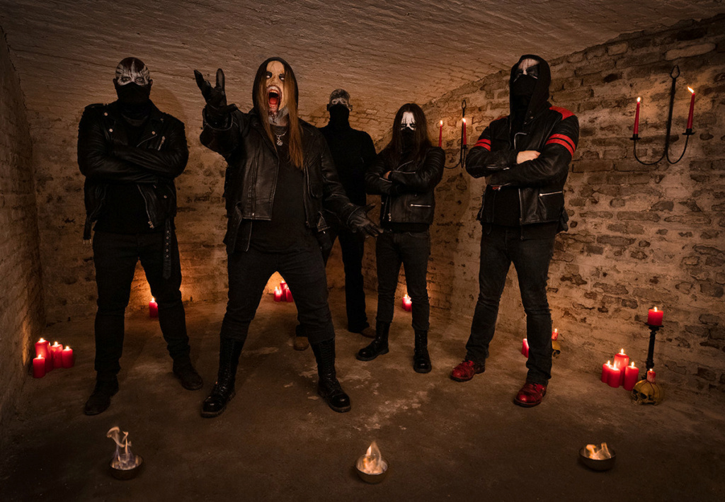 SUMERIAN TOMBS (Black Metal / Allemagne) - Leur premier album éponyme, annoncé pour le 18 mars 2022 35404910