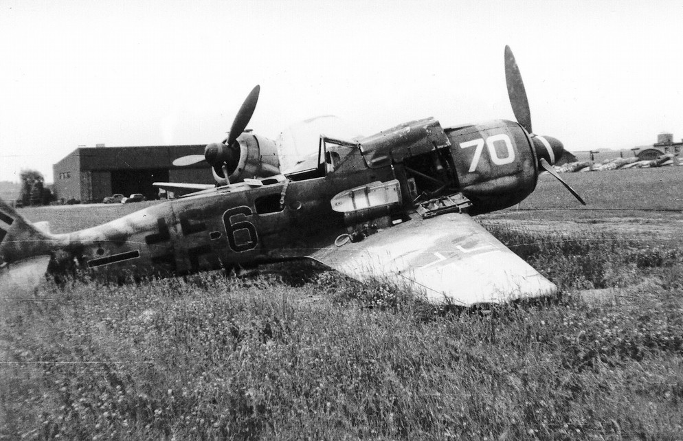 Focke Wulf Fw 190F-8 SG.10 2 noir [Revell 1/32] Focke-10