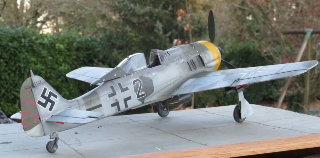Focke Wulf Fw 190F-8 SG.10 2 noir [Revell 1/32] Img_2320