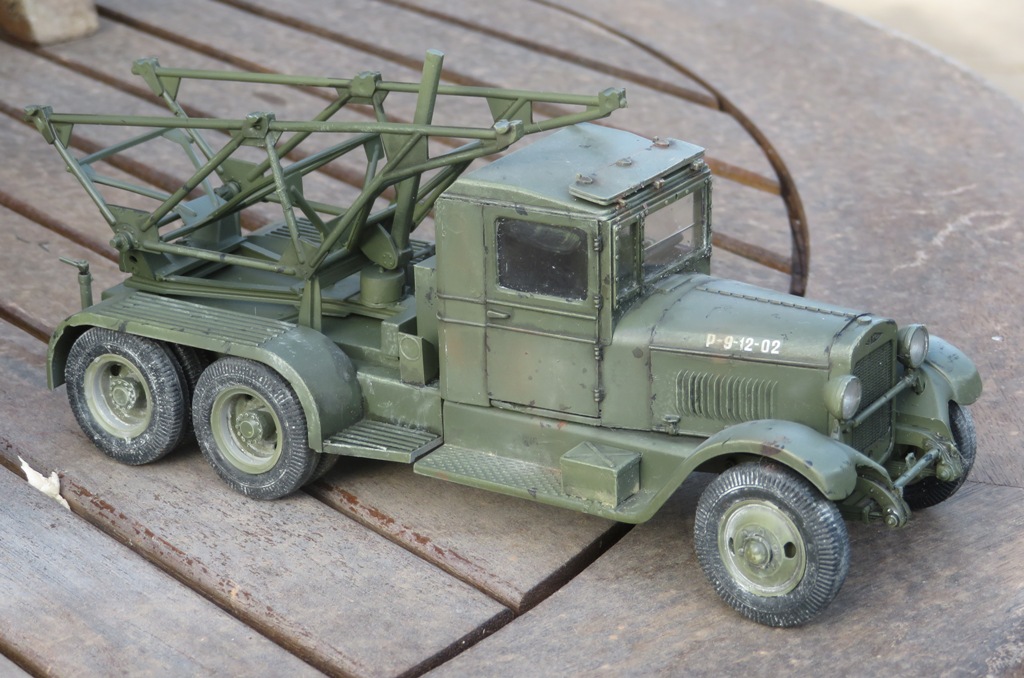 BM-13 Katyusha sur chassis Zis-6 [Alan 1/35] Img_2655