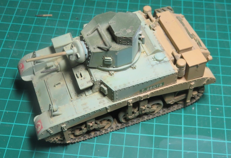 M3 Stuart [Academy 1/35] Reconstruction d'un vieux kit. Img_5227