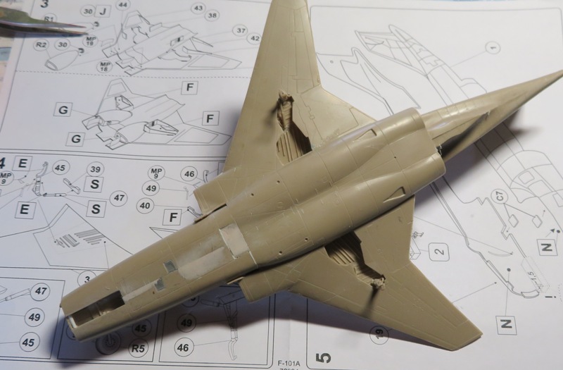 Mc Donnell F-101A VOODOO [VALOM 1/72] Img_5634