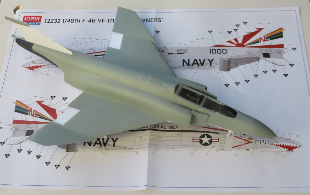 F-4B Phantom II VF-111 Sundowners [Academy 1/48] Img_7732