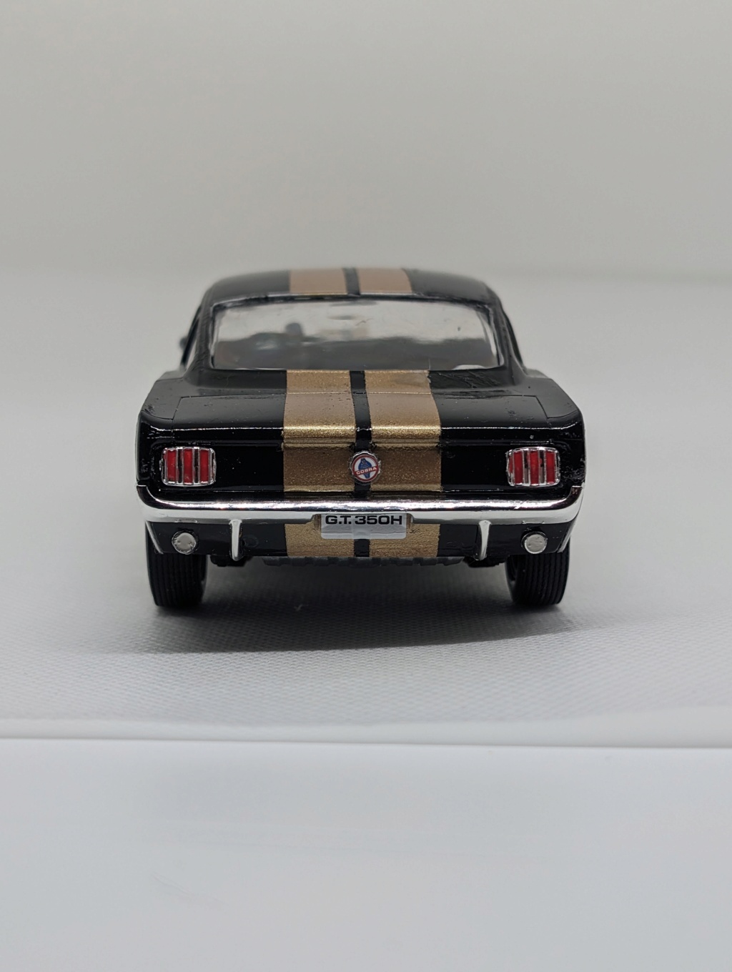 1:24 Shelby Mustang GT 350 H Revell - FINI - Page 11 Pxl_2090