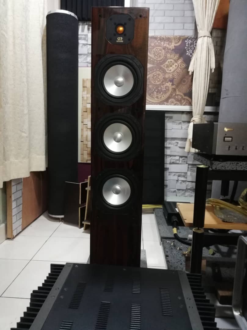 Monitor Audio Studio 50 Whatsa33