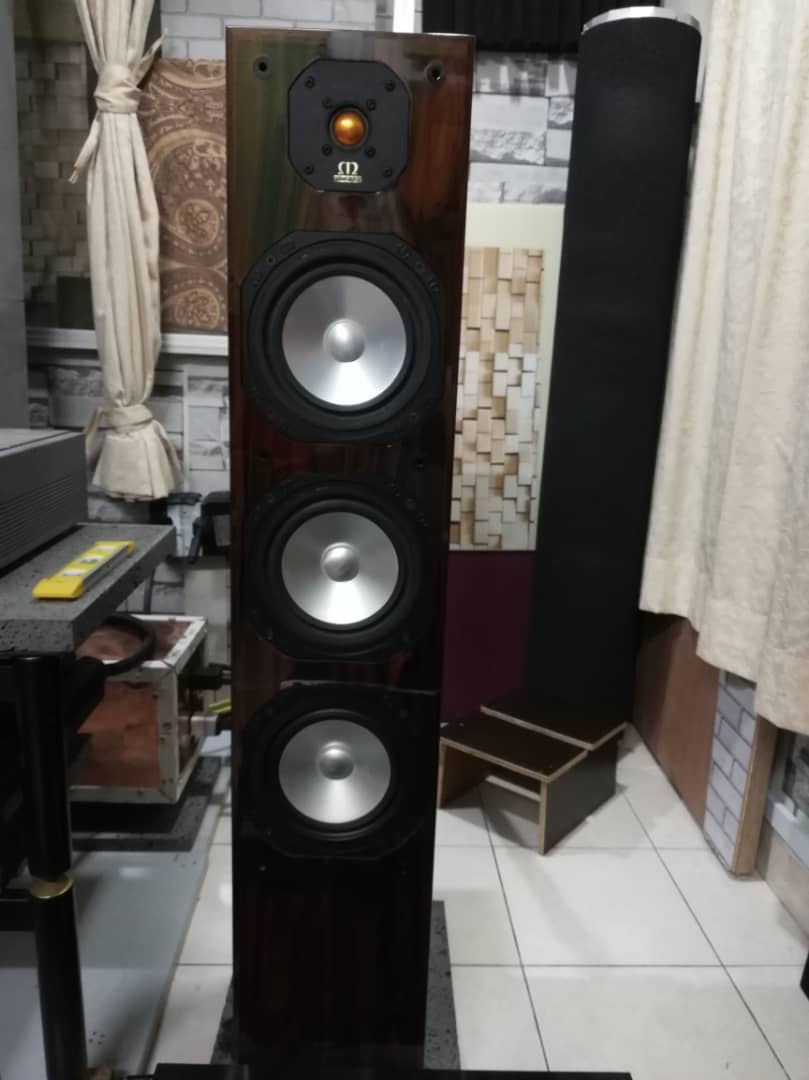 Monitor Audio Studio 50 Whatsa34