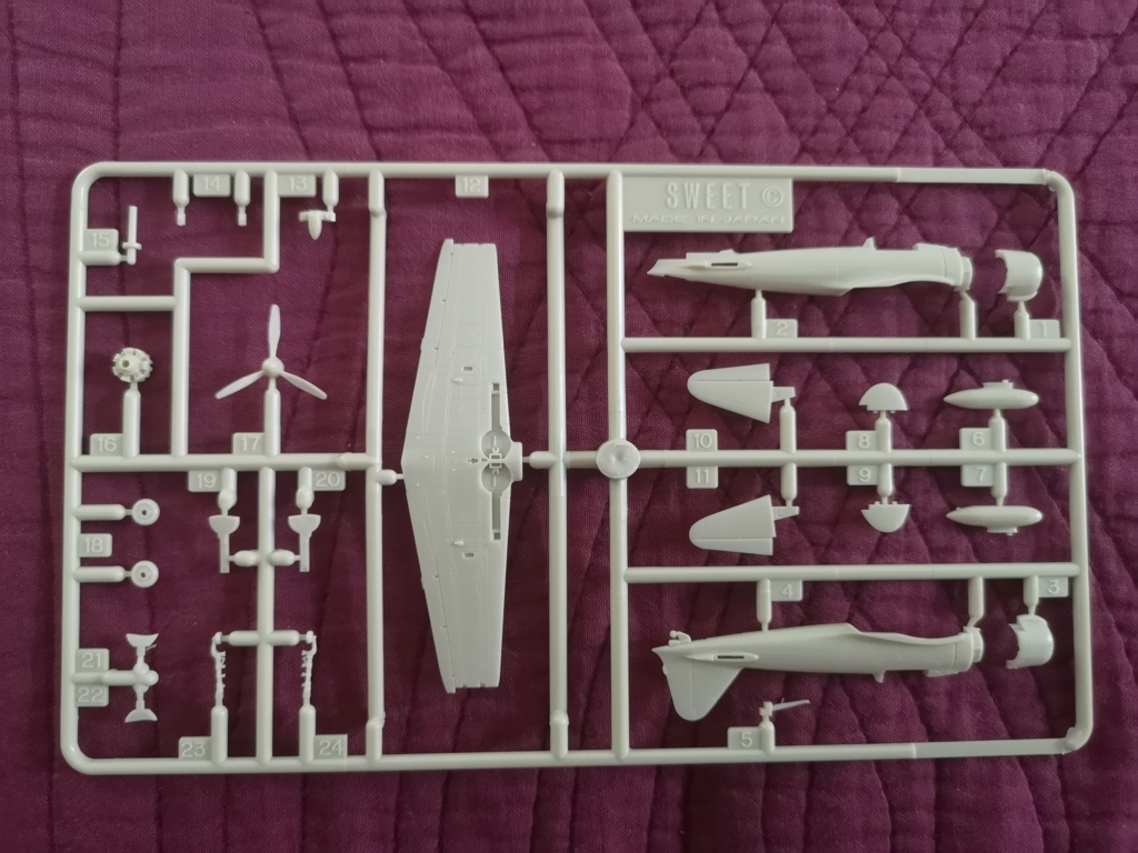 1/144 - MITSUBISHI A6M2b ZERO - SWEET - ouvre boite Img_1099