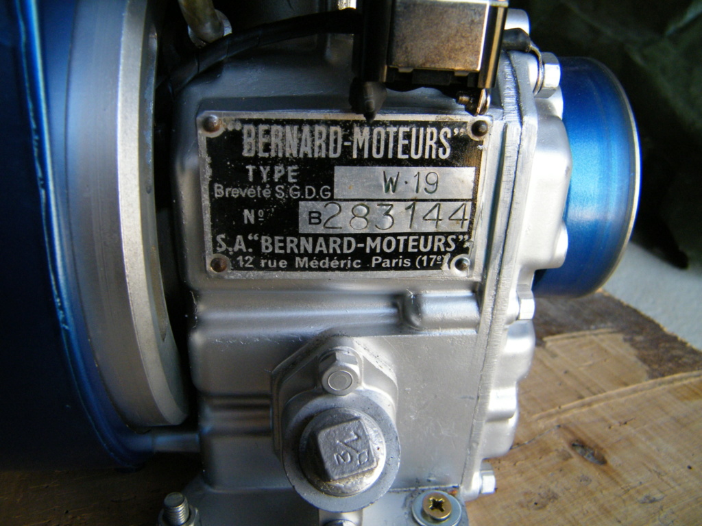Mon moteur Bernard W 110  + un W 19 Dscf0711