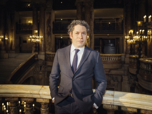 Gustavo Dudamel nommé directeur musical de l'ONP  Dudame11