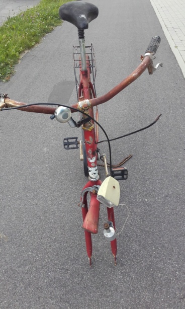 Vélo hollandais "Le Baron Rouge" Red_ba10