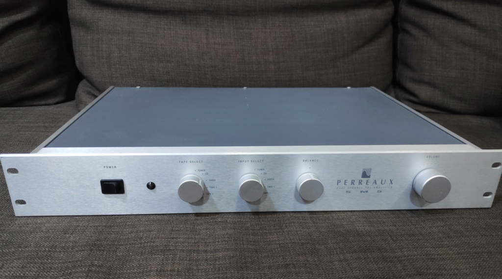 Perreaux SM5 Hifi Stereo Pre-amplifier(sold) Img_2090