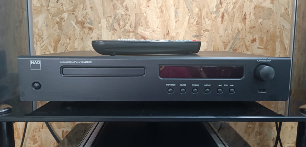 NAD C546BEE CD PLAYER (USED) Img_2309