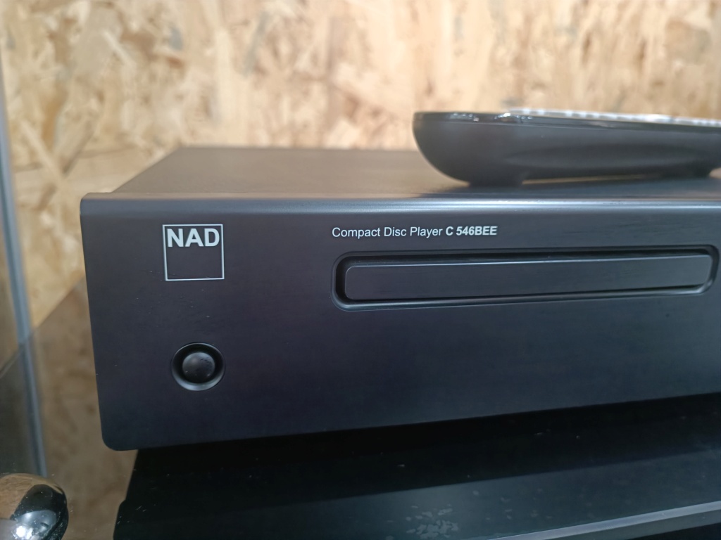 NAD C546BEE CD PLAYER (USED) Img_2310