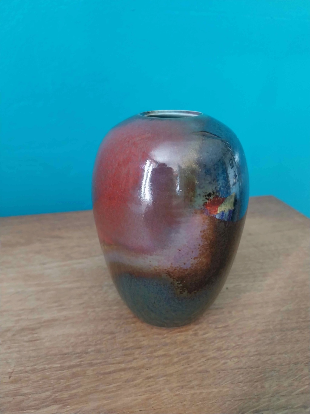 Paul BECKRICH - Petite vase en porcelaine tournée émaillé de Paul BECKRICH à Juranville  D47_210