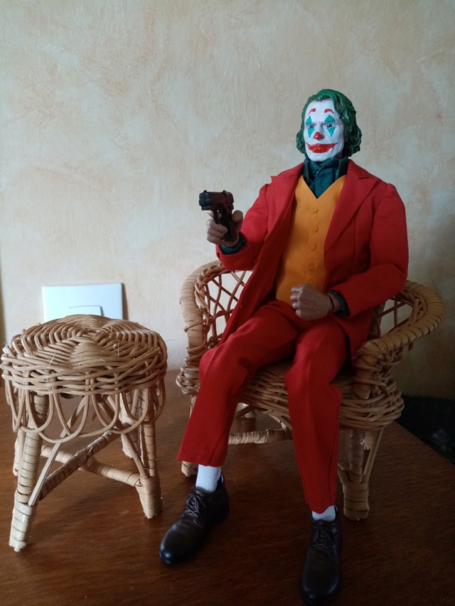 * 1/6 the joker (joaquin phoenix) Img_2045