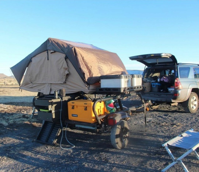 Roof top tent and trailer Screen34