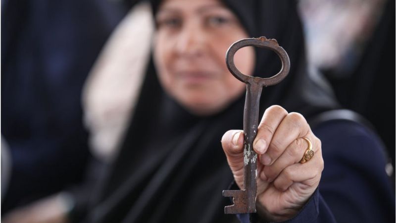 Los palestinos portan llaves para conmemorar la "Nakba" _1296310