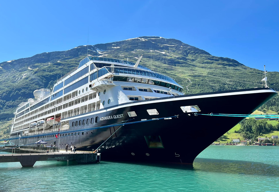 Azamara Quest круїзний лайнер 2000 року Azamar11