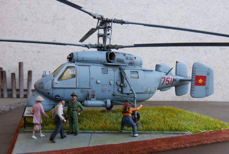 Kamov 25 Vietnamien au Musée de Hanoi - Base Airfix - 1/72. Kamov289