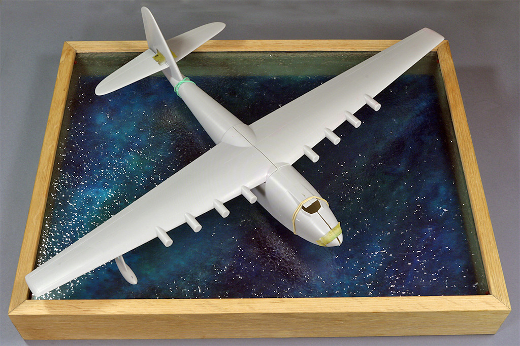 Hughes H-4 Hercules "Spruce goose" (1/200ème - Minicraft Model Kits) Img_9612