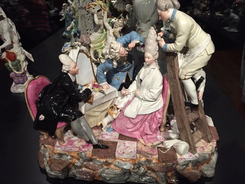 Marie-Antoinette : figurines en porcelaine 14237610