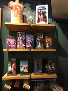 Disney Store Poupées Limited Edition 17'' (depuis 2009) - Page 3 14238212