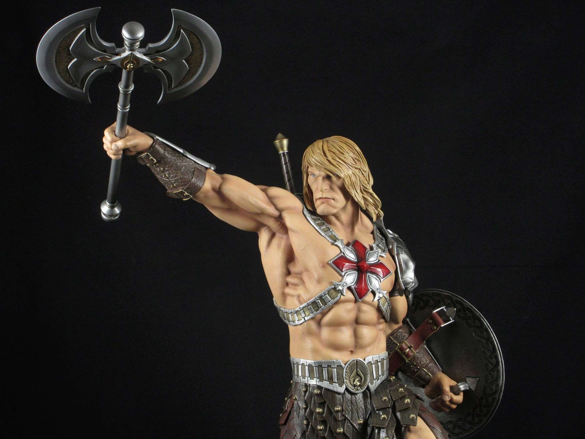MASTER OF THE UNIVERSE: HE-MAN Statue - Page 4 14918810