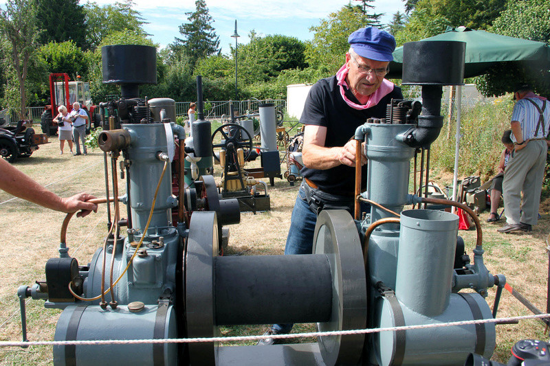 Le Moteur est dans le Pré.  Giverny 2016 3 et 4 Septembre Img_6626