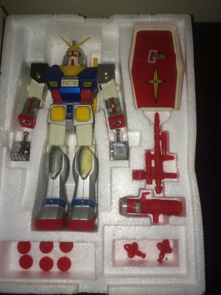 Robot-Gundam-RX-78-DX-Clover-con 70 80 Vintage Spara Dischi al Petto 14492510