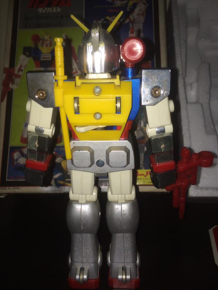 Robot-Gundam-RX-78-DX-Clover-con 70 80 Vintage Spara Dischi al Petto 14519810