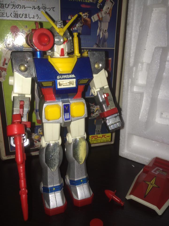 Robot-Gundam-RX-78-DX-Clover-con 70 80 Vintage Spara Dischi al Petto 14522811