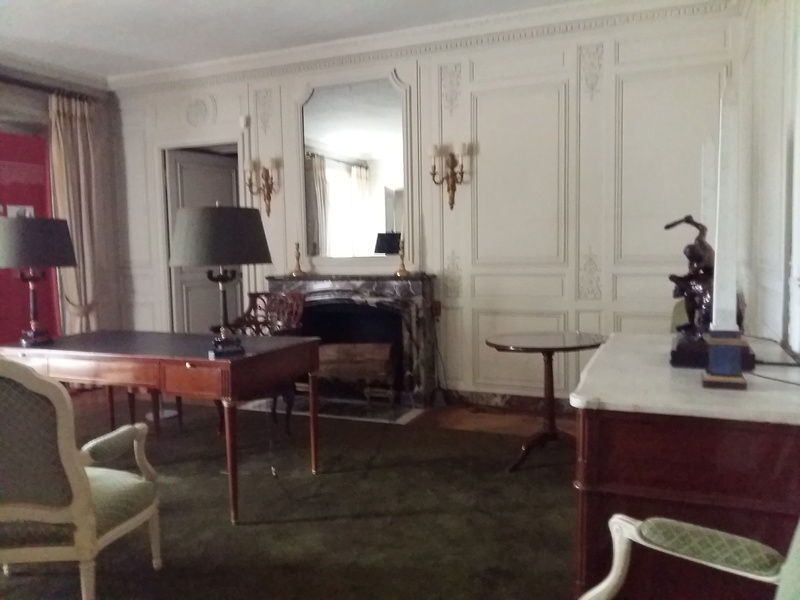 Expo au Grand Trianon : De Louis XIV à Charles de Gaulle - Page 4 20160110