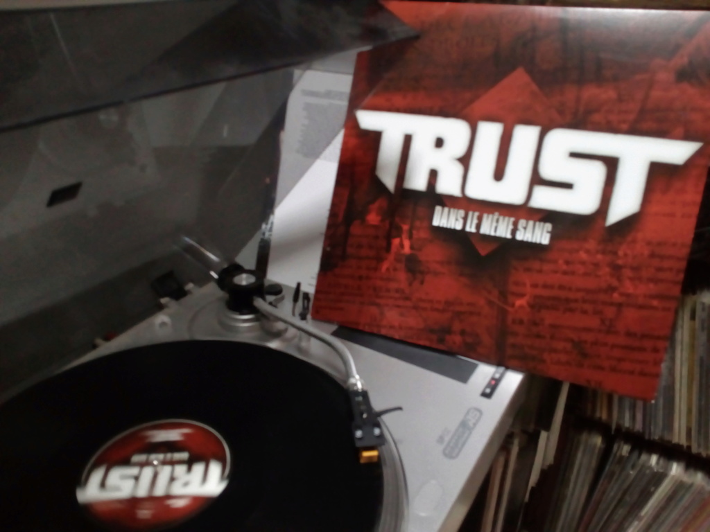 playlist de JUJU y est ........... - Page 2 Trust_15