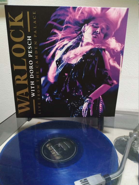 WARLOCK - « Triumph And Agony Live » sous divers formats, le 24 septembre  Warloc17